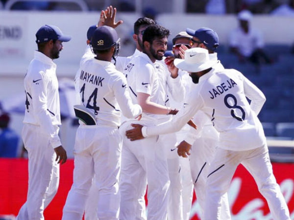 ఆటగాళ్లతో చర్చించి 