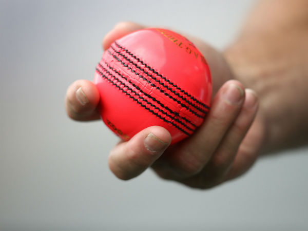 పింక్ బాల్స్ అంత నాణ్యంగా లేవనే కారణంతో