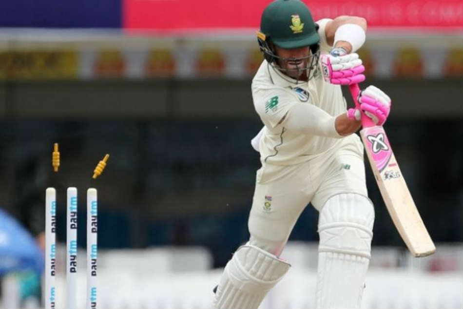WATCH: Umesh Yadav dismisses Faf du Plessis with unplayable delivery in first over of Day 3 in Ranchi WATCH: Umesh Yadav dismisses Faf du Plessis with unplayable delivery in first over of Day 3 in Ranchi