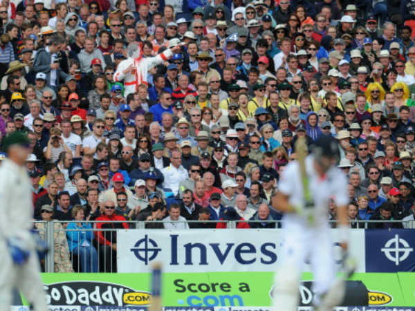 యాషెస్‌ సిరీస్‌కు మైదానాలు నిండుతున్నాయి కదా!