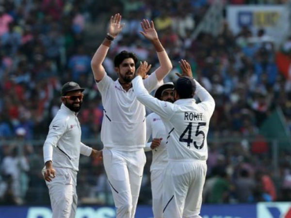 తొలిసారి ఇద్దరు కాంకషన్‌లు