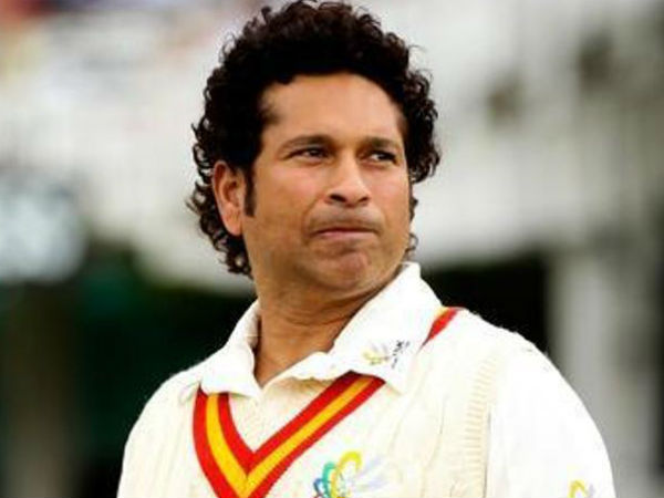 అగ్రస్థానంలో సచిన్