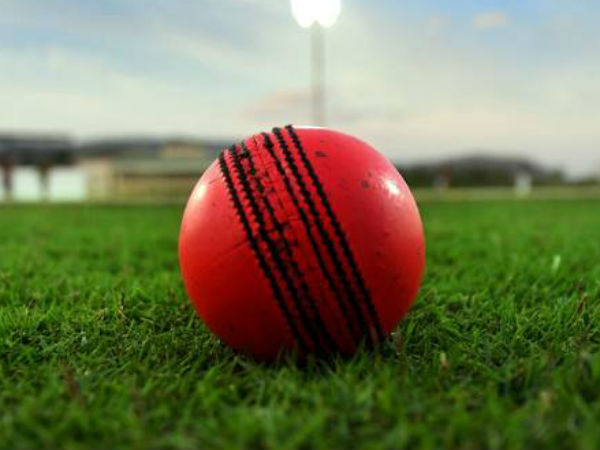 బౌలింగ్‌ శైలి మార్చుకోవద్దు: