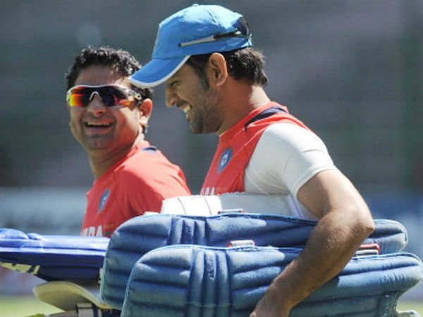 ధోనీని మించిన కెప్టెన్‌ ఎవరూ లేరు: