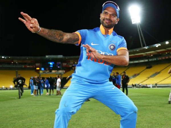 అభిమానులు పెట్టిన ముద్దు పేరు 'గబ్బర్' 