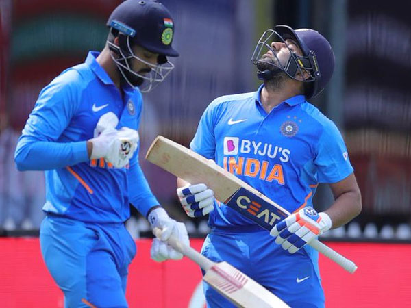 ఆదిలోనే షాక్