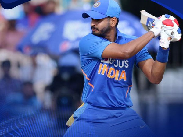 హఫ్‌ సెంచరీలు