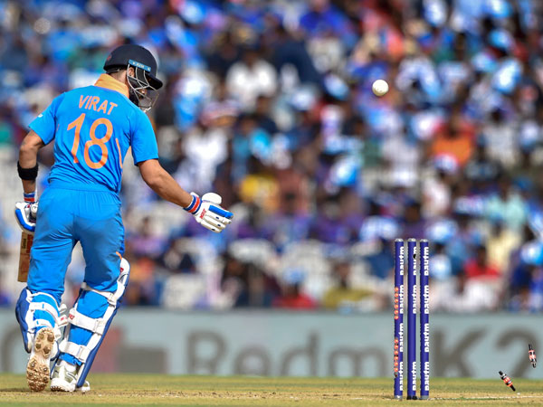 ఆదిలోనే షాక్: