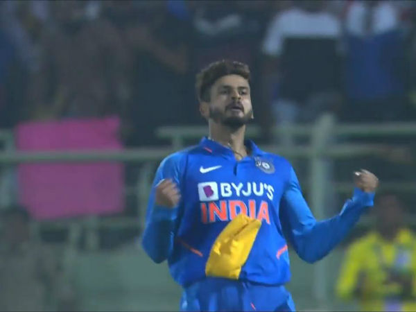 అయ్యర్‌ కీలక పాత్ర: 