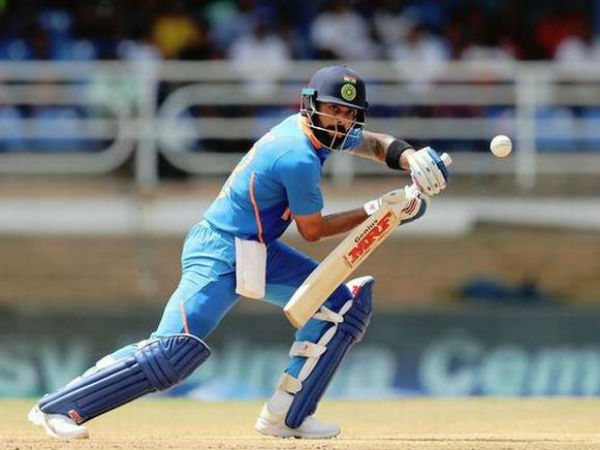 వెయ్యి పరుగుల దూరంలో వెయ్యి పరుగుల దూరంలో