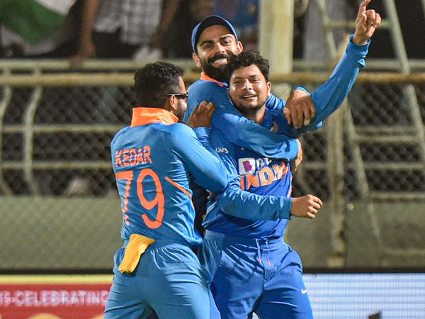  రాణించిన హిట్‌మ్యాన్‌, కుల్దీప్‌: