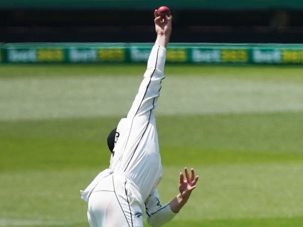 ఓవర్‌నైట్‌ స్కోరు 257/4తో