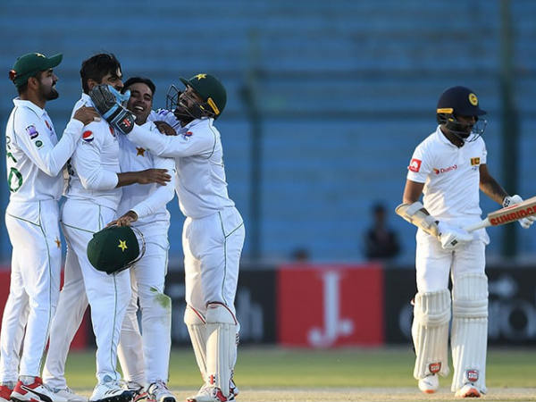 2009లో ఉగ్రదాడి: