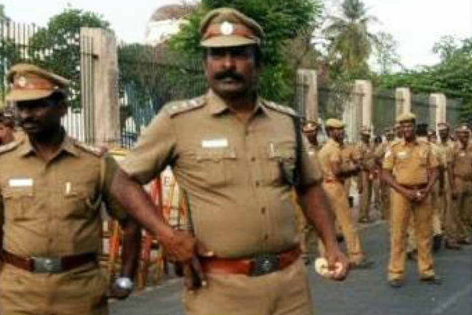 KPL fixing: Crime Branch raids the residence of KSCA Secretary Santosh Menon KPL fixing: Crime Branch raids the residence of KSCA Secretary Santosh Menon