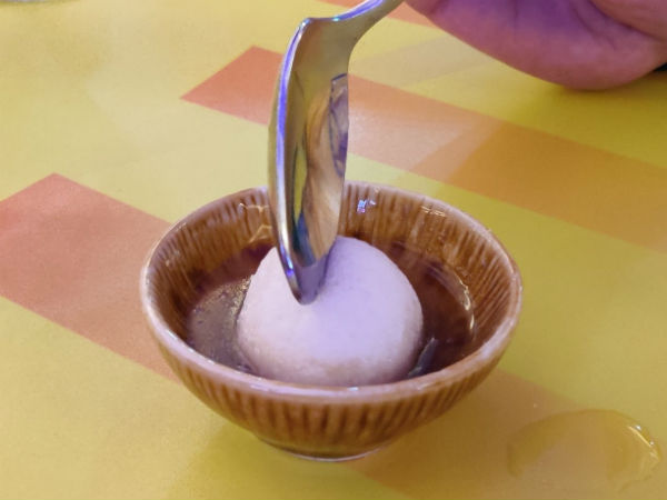 రసగుల్లా తిన్న సీఎస్కే ఫ్రాంచైజీ సభ్యుడు