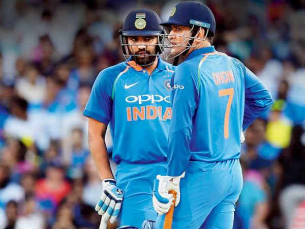 రోహిత్ ఖాతాలో 399 సిక్సులు