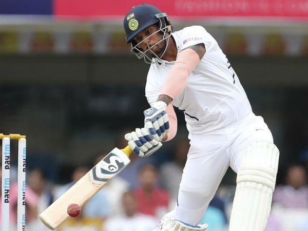 అత్యంత వేగంగా 30 పరుగులు: