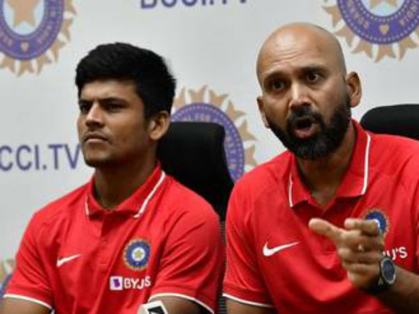 భారత జట్టు: