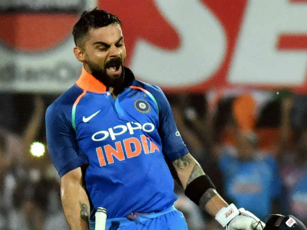 400 సిక్సుల క్లబ్లో రోహిత్ శర్మ 400 సిక్సుల క్లబ్లో రోహిత్ శర్మ