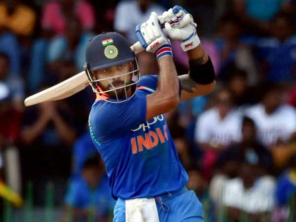 ఈ దశాబ్దంలో వన్డేల్లో ఒక బౌలర్‌కు వ్యతిరేకంగా అత్యధిక పరుగులు చేసిన బ్యాట్స్‌మన్: 