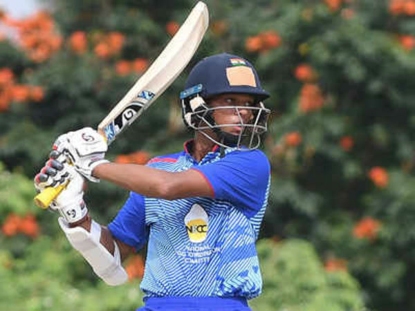 ముంబైకి చెందిన యశస్వి జైస్వాల్‌