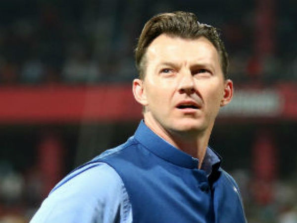 బ్రెట్‌ లీ వంటి ఫాస్ట్‌ బౌలర్లను 