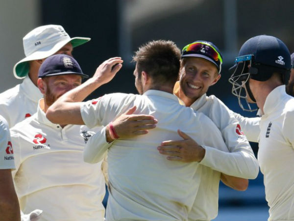 ఐదు వికెట్లతో అండర్సన్‌ విజృంభణ: