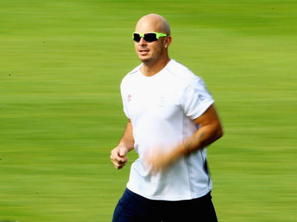 2010లో చివరి అంతర్జాతీయ మ్యాచ్‌: