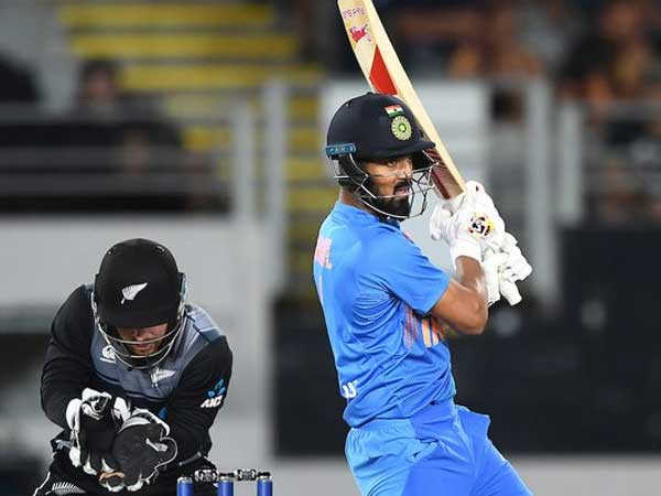 భారీ లక్ష్యంతో