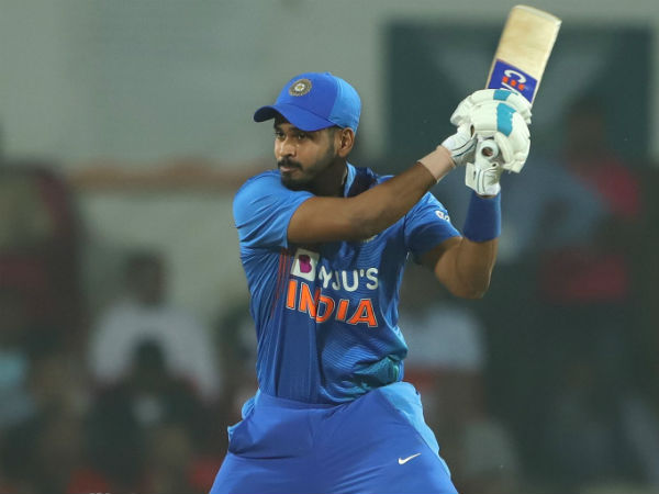 అయ్యర్‌ వీరవిహారం: