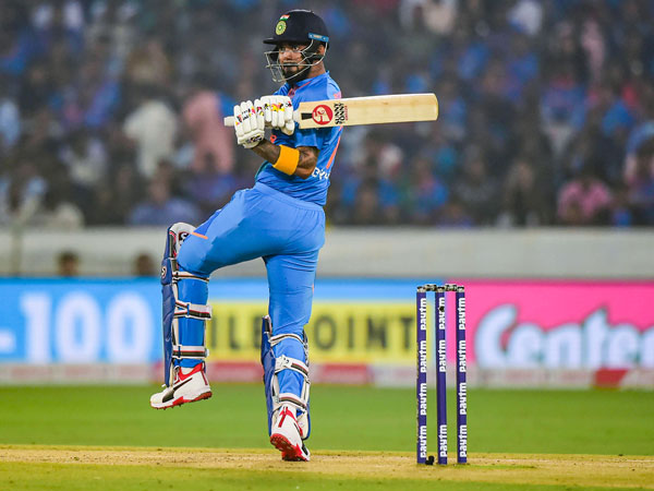 జట్టుకు విజయాన్ని అందించాలనే