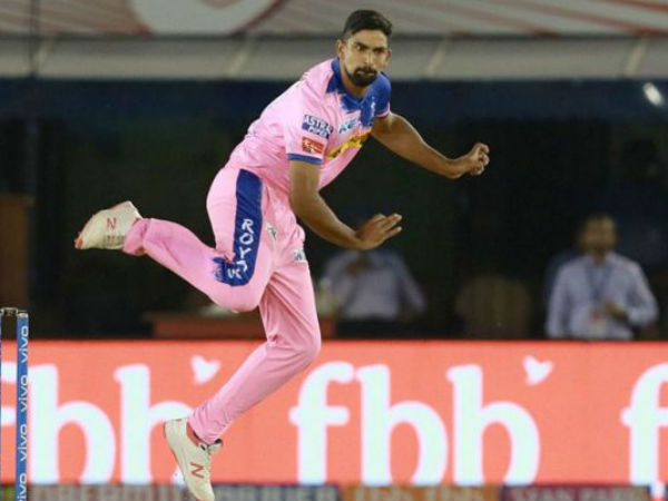 స్మిత్ బాధ్యతలు: