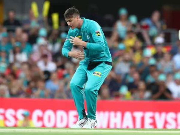  క్యాచ్‌పై భిన్నాభిప్రాయాలు