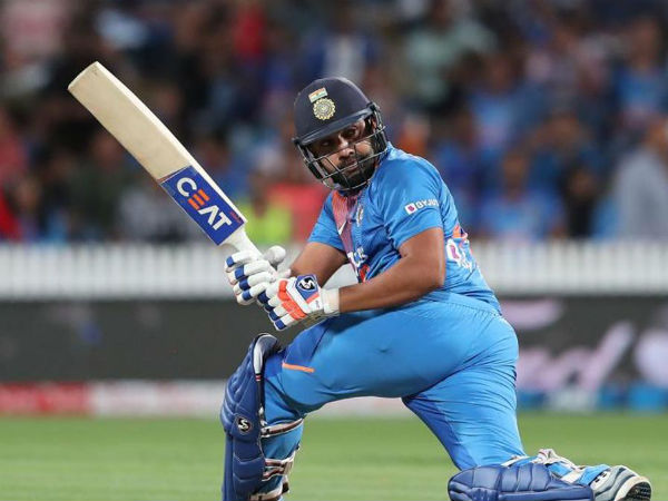 చెలరేగిన రోహిత్: