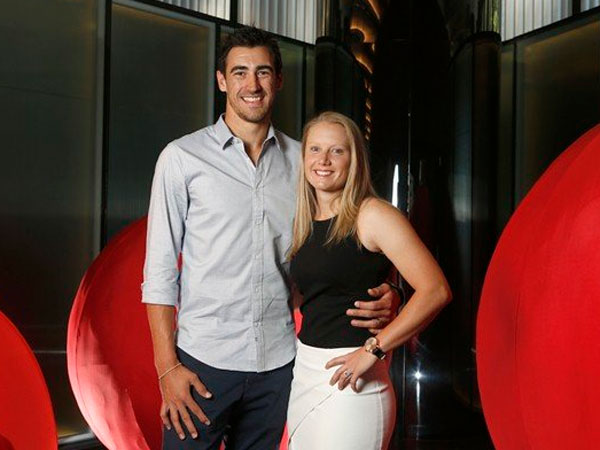 ట్రోల్‌ చేసిన భార్య: