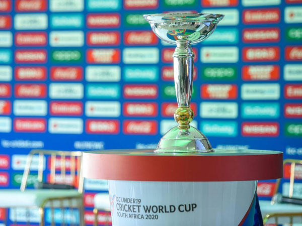 మొత్తం నాలుగు గ్రూపులు