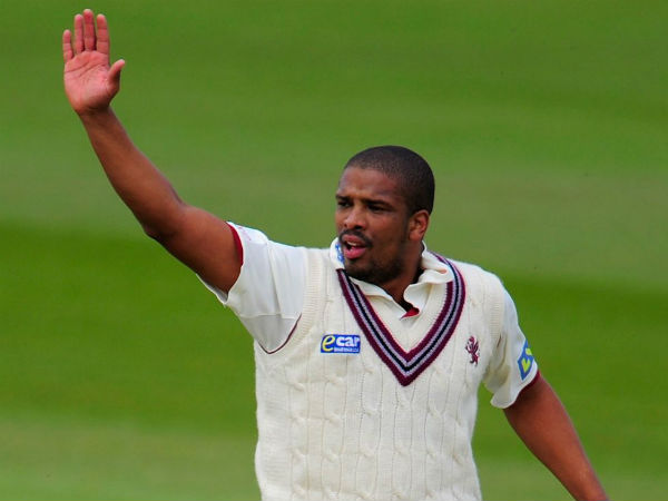 64 టెస్టులు.. 224 వికెట్లు: