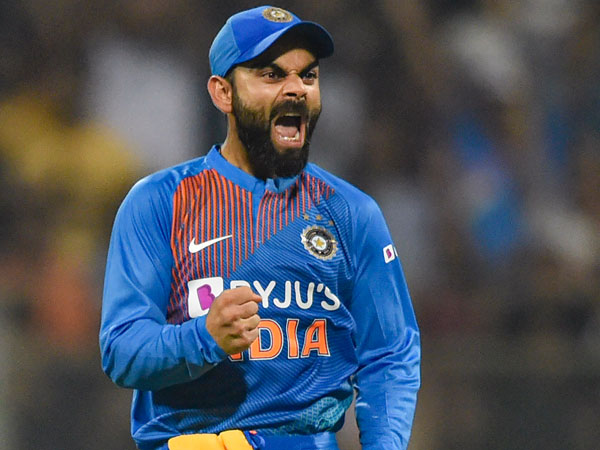  కోహ్లీ సూపర్ క్యాచ్..