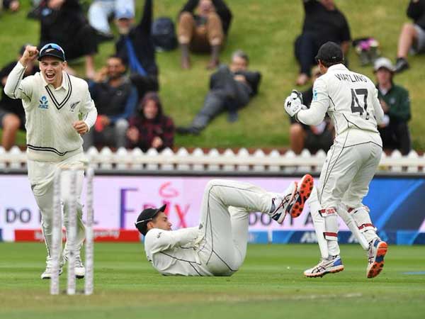 పుజారా 11.. కోహ్లీ 2