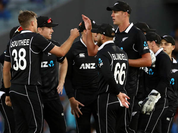 తొలుత బ్యాటింగ్ చేసిన న్యూజిలాండ్