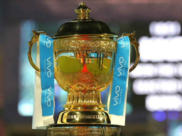 కెప్టెన్లుగా ధోని, స్మిత్