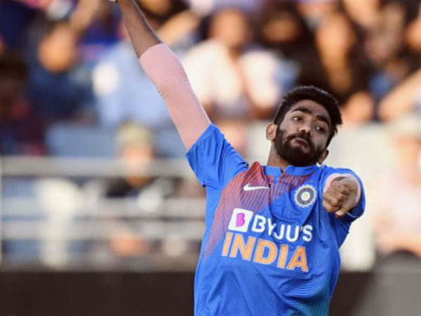 టాప్‌ కోల్పోయిన బుమ్రా: