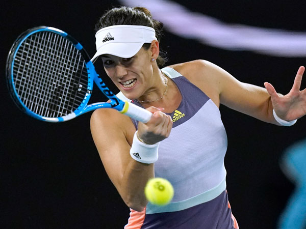 రష్యా సంతతి.. రష్యా సంతతి..