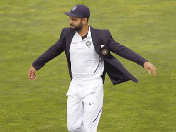 మంచి కామెంట్ పట్టండి: