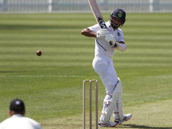 ఆదిలోనే భారీ షాక్‌: