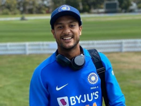 రోహిత్‌ స్థానంలో మయాంక్‌: