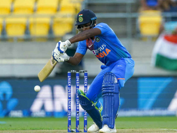 సంజూ విఫలం..