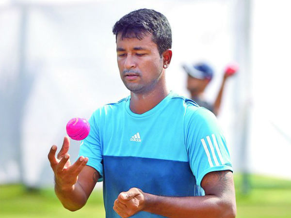 బౌలింగ్‌ యాక్షన్‌పై అనుమానాలు: