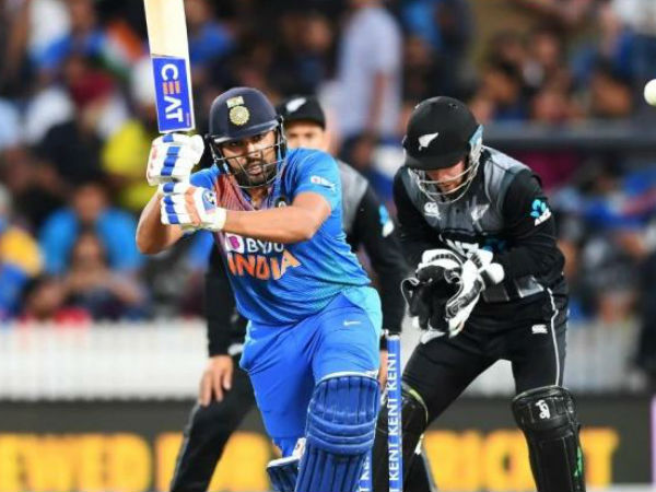 అగర్వాల్‌కు అవకాశం: 