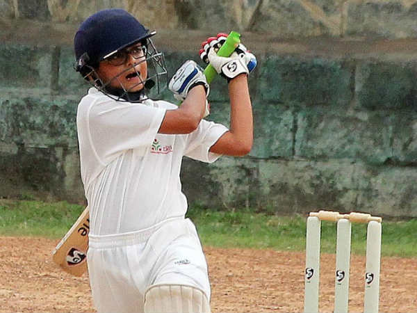 131 బంతుల్లో 166 పరుగులు: